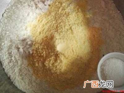 玉米面面条怎么和面