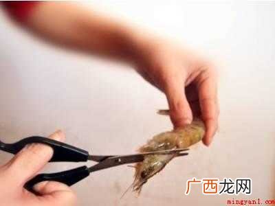 买回来的虾怎么清洗