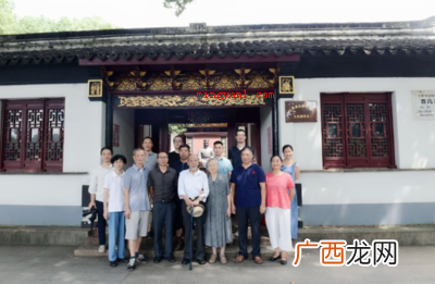 荣归故里是什么意思