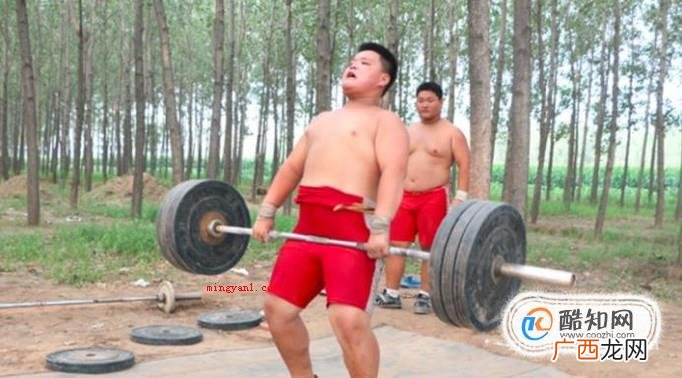 铅球力量训练方法有些什么