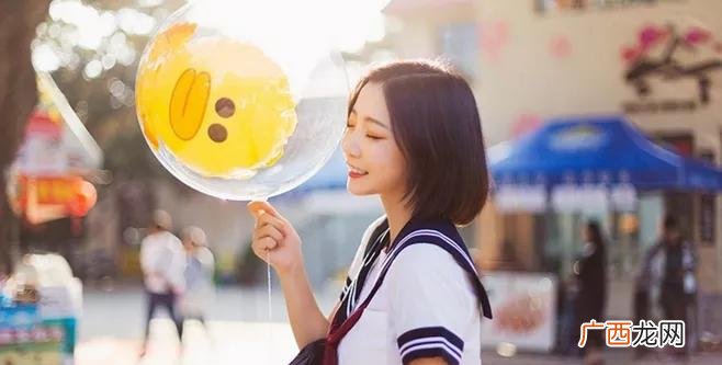 把男的吃得死死的表现 有些女人就是厉害能迷住男人