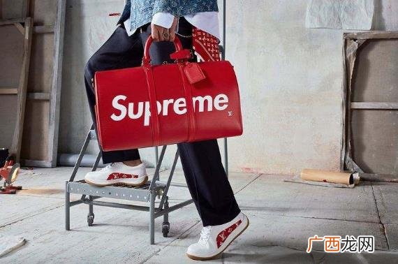 supreme是什么意思？Supreme是哪个国家的品牌 什么人在穿Supreme