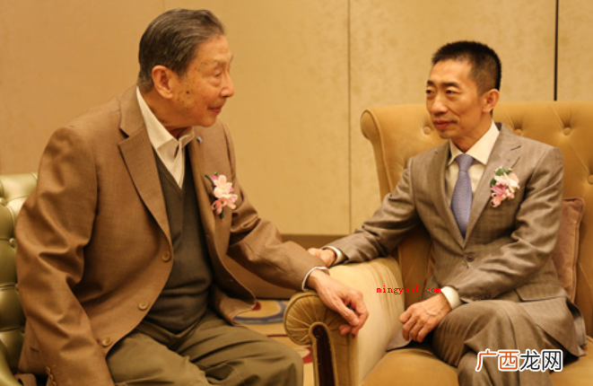 茅于拭是什么人？