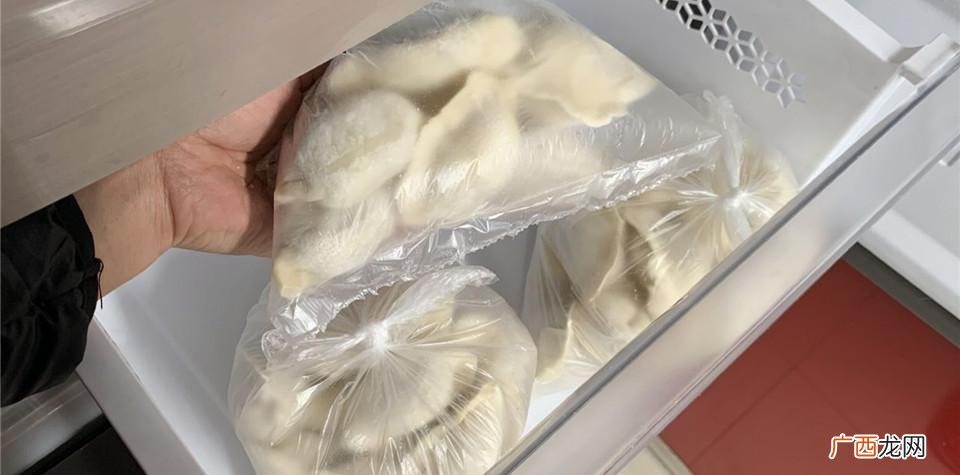 3个小技巧，不裂不粘锅 速冻水饺的正确煮法