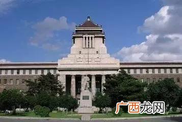 白求恩医科大学在哪个城市,东北211医学院校？