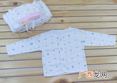 旧衣服可以扔垃圾桶吗,不要的烂衣服怎么办?
