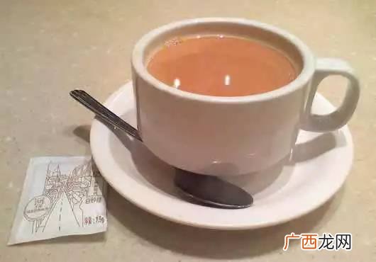 如何在家做奶茶,家庭奶茶简单做法?