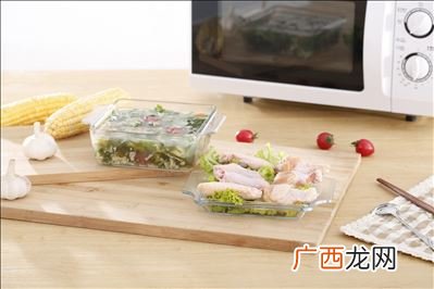 微波炉铁碗可以加热吗,铁碗能放微波炉吗?