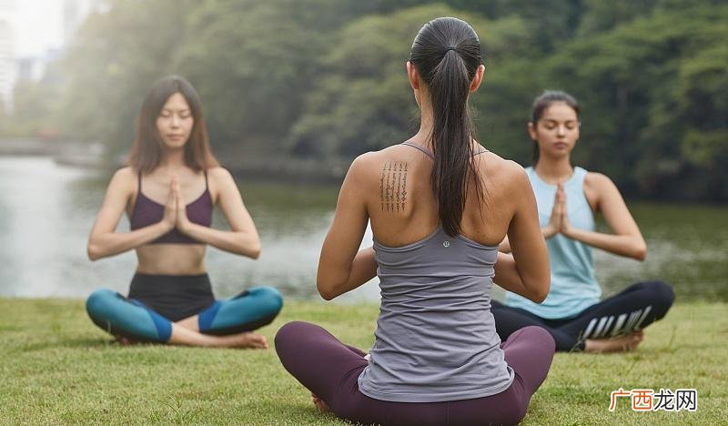 瑜伽老师月薪收入怎么样 瑜伽老师一个月能赚多少钱
