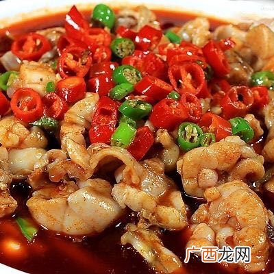 牛蛙怎么做好吃,葱爆牛蛙家常做法？