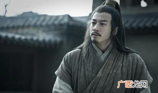 年老时却佩服刘邦 为什么人年少时佩服项羽