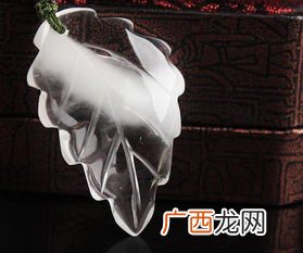 女人很肤浅什么意思,为什么女人总是那么肤浅？