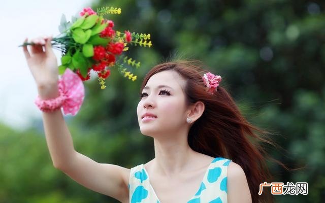 属蛇人下半年桃花运十足 属蛇人2021年下半年运势及运程女