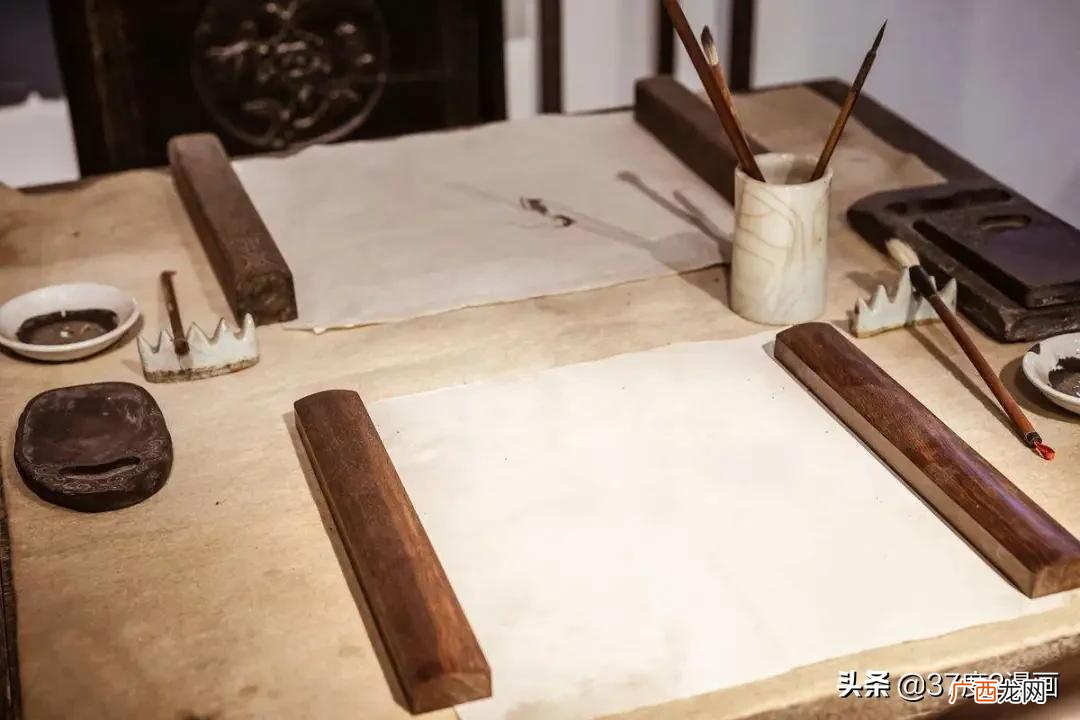 有关洛阳纸贵的人物及作品 洛阳纸贵指的是哪一部作品