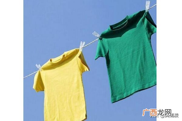 衣服上积久的汗渍清洗,怎么洗掉衣服上的汗渍？