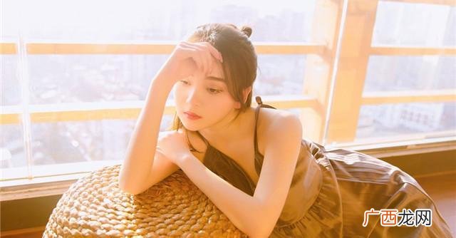 喜欢上会释放出来三个明显信号 一个男生暗恋女生的表现