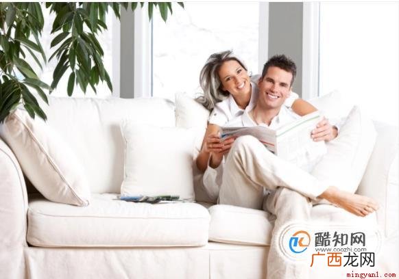 男人为什么喜欢亲胸一起来看看吧! 男人为什么喜欢亲胸