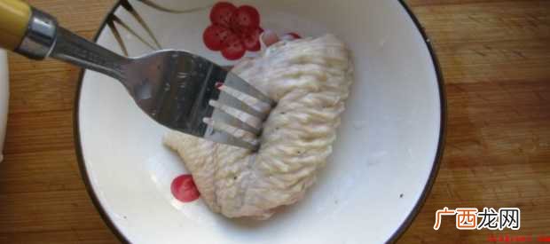 烤鸡翅怎样做