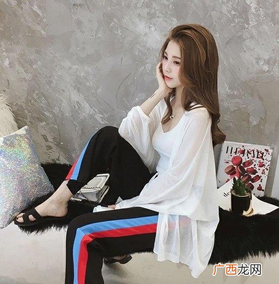 三种颜色得防晒衣防晒效果好 防晒衣什么颜色最防晒