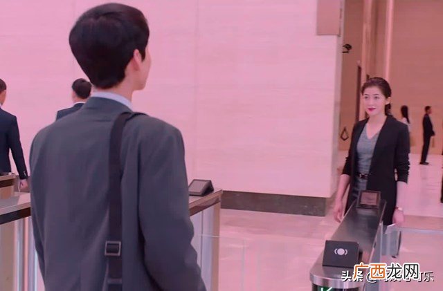 平凡的荣耀中孙弈秋的真实身份背景 孙弈秋到底是什么身份