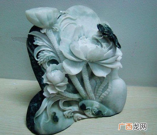 玉莲花的寓意和象征,和田玉藕寓意？