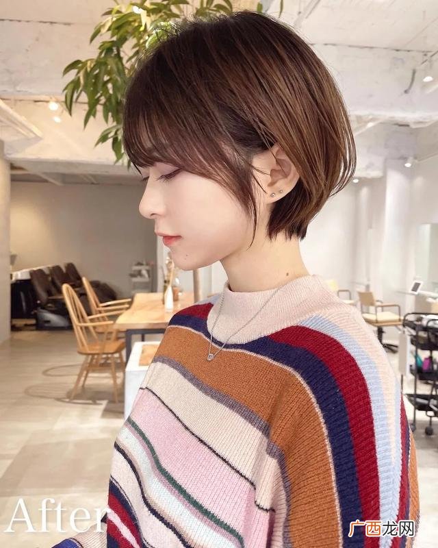 怎么判断自己适合什么发型 女人到底短发好看还是长发好看