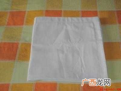 尿布怎么叠成三角裤