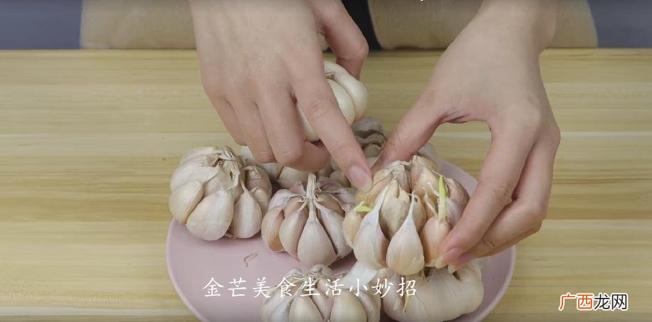 保存大蒜不发芽不干瘪的小窍门 大蒜怎样保存不发芽
