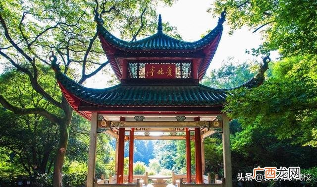 哪个综合实力强 武汉理工大学与长沙理工大学哪个好