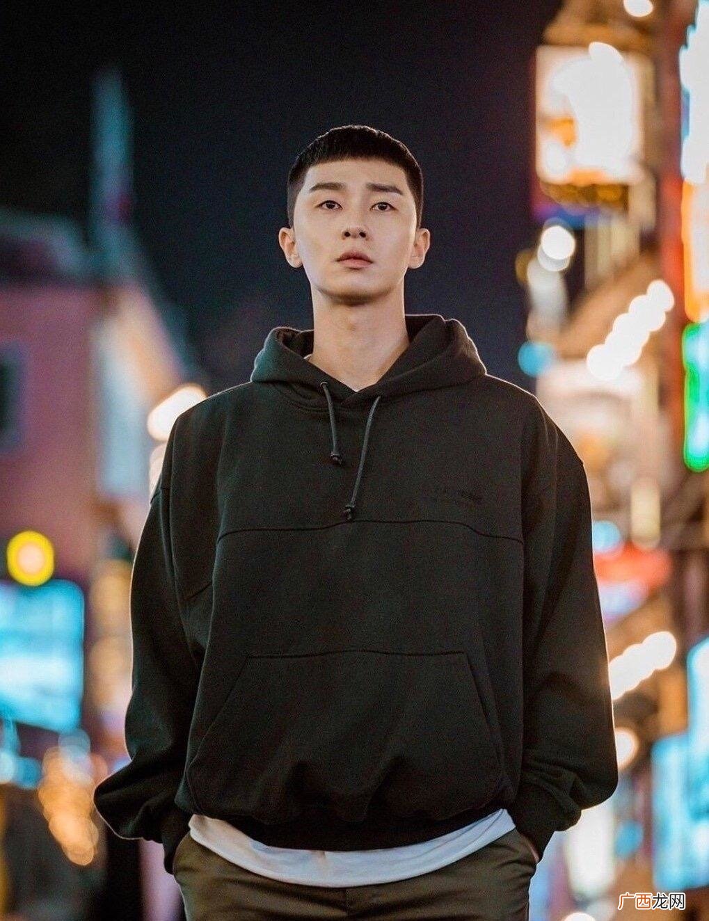 指发型像栗子 栗子头是什么梗