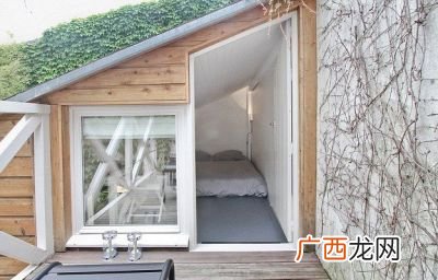 住所和居所有什么区别,“住处”和“住所”意思一样吗？