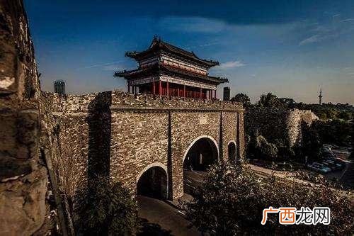 明朝迁都北京主要原因  明朝的三个首都的历史渊源