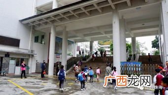 养儿一百岁长忧九十九什么意思,人到中年家人孩子的诗句？