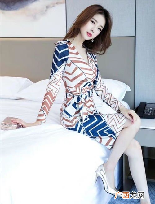 美得不可方物什么意思,美的不可方物是什么意思呀什么意思？