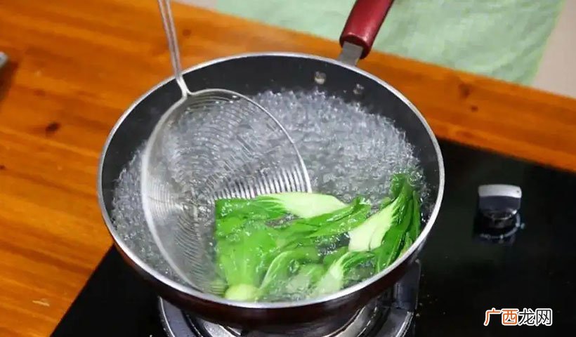 焯水的正确方法是什么 焯水是什么意思