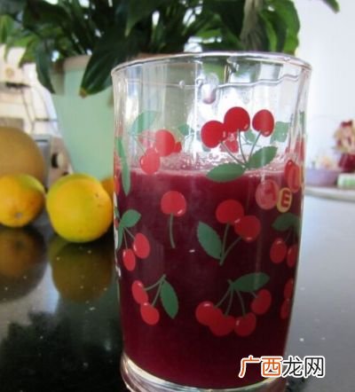 用榨汁机怎样榨石榴汁,便携式榨汁机可以榨石榴汁吗？