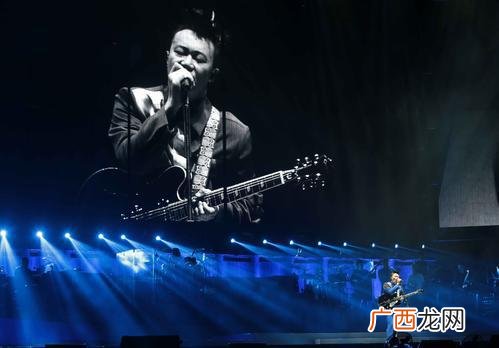 留什么给你歌词表达什么意思,歌词中有离开你是什么歌?