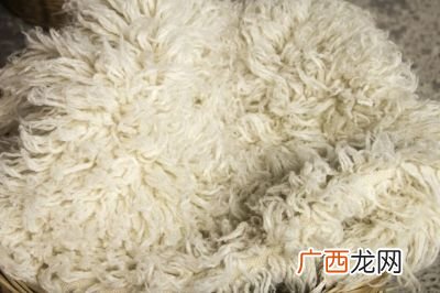 安哥拉羊绒是什么材质,各种毛线成分，分别用什么字母表示？