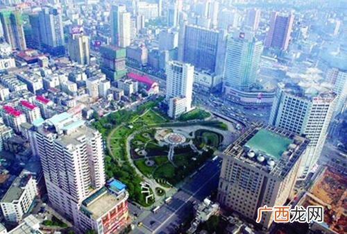 长沙都有哪几个区,岳阳市有几个区？