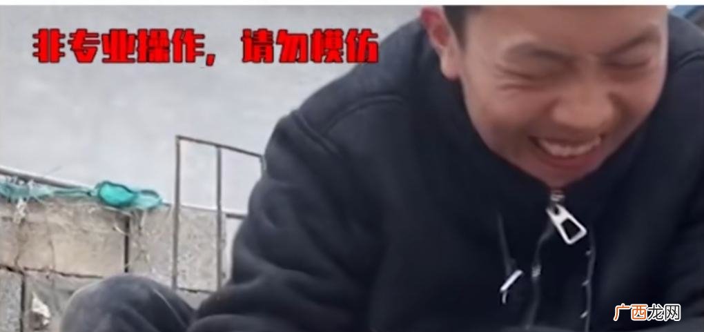 2021年20岁 吐槽手机游戏时尚博主闪马 闪马叔叔是什么意思