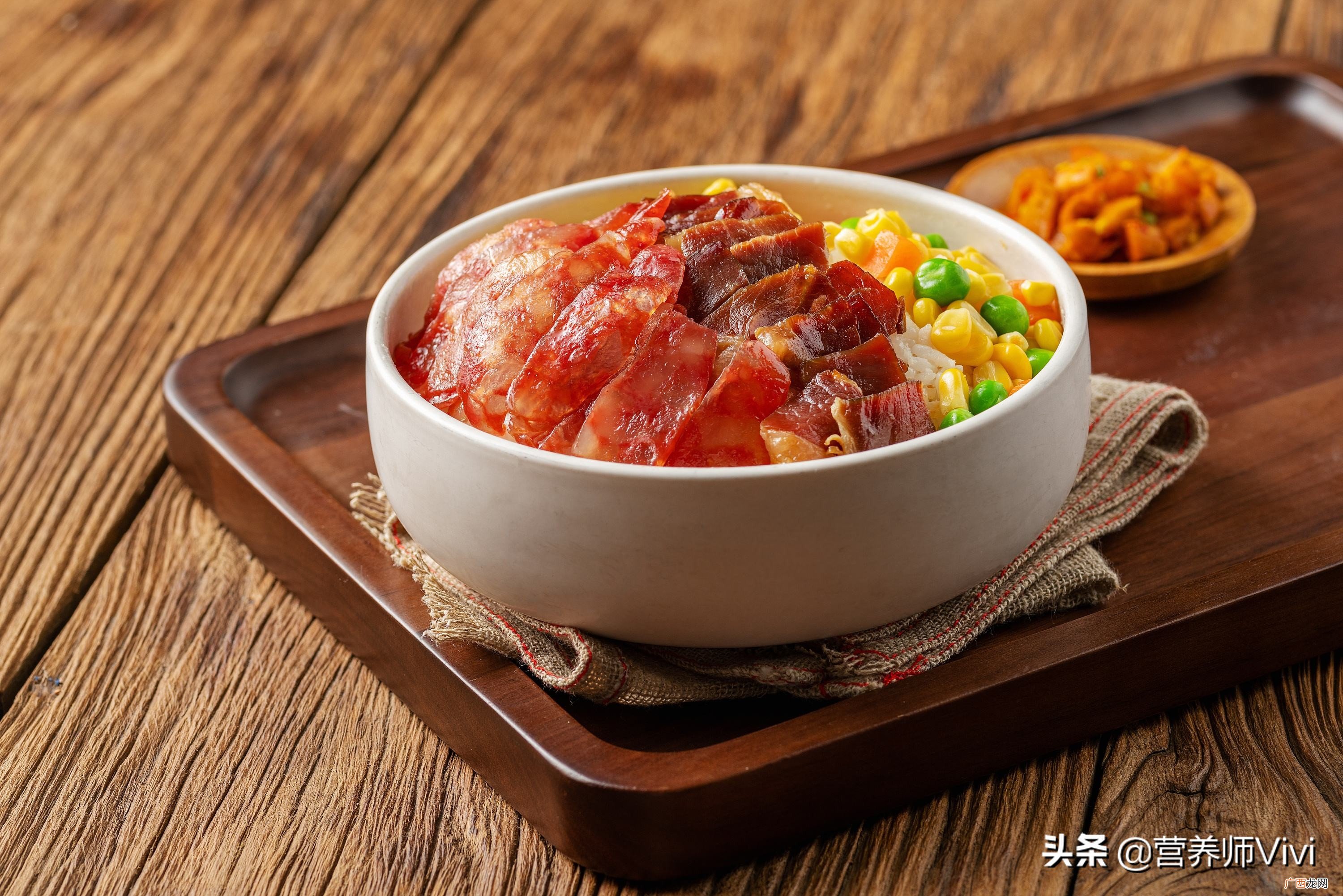 几点吃晚饭对身体健康最有益 晚饭几点吃最佳时间