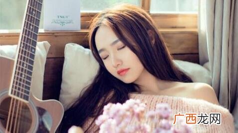 暖心安慰女朋友缓解疼痛的办法 异地恋女朋友胃疼怎么办