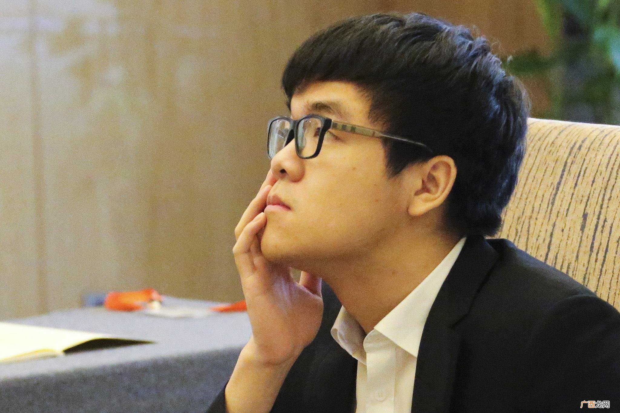九段围棋高手柯洁是最年轻八冠王 柯洁简介及个人资料