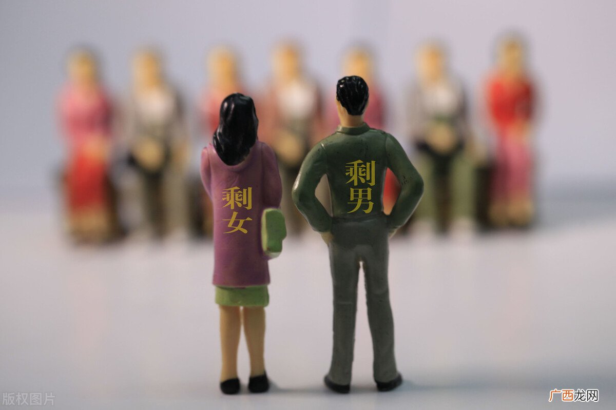 老公沉迷游戏想和他离婚 老公爱玩游戏怎么办想离婚了