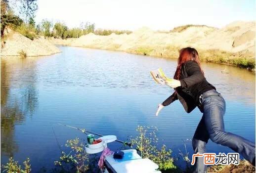 自制打窝料经典配方教程 钓鱼打窝料自己怎么制作