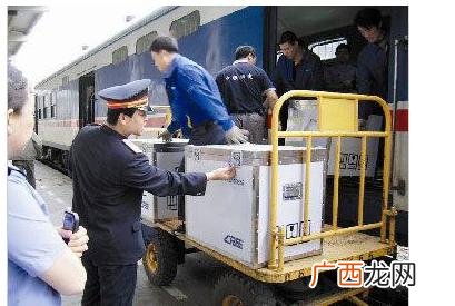 火车托运如何办理,火车有托运服务吗？