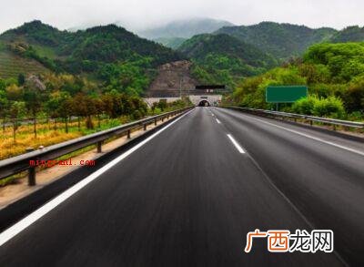 中秋节高速公路免过路费吗
