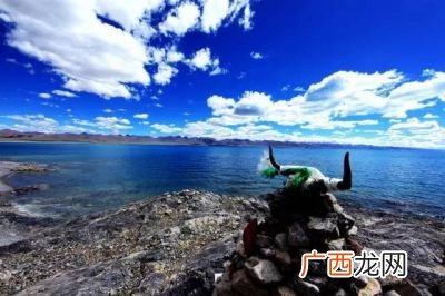 纳木错海拔多少米高,加木措有多高？