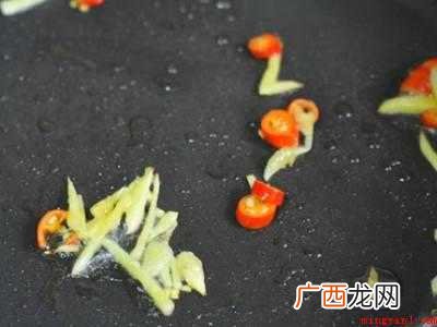 酸豆角怎么炒好吃的做法家常