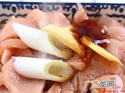 怎么做鸡胸肉好吃又简单